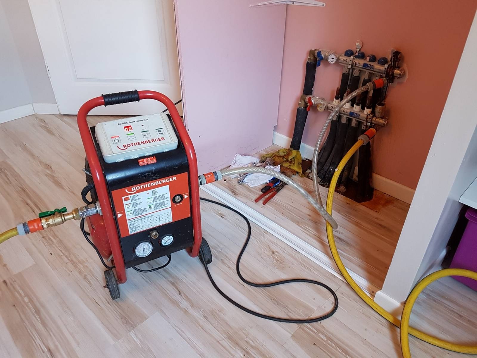 Akfırat Vaillant Hermetik Şofben Kombi Bakımı